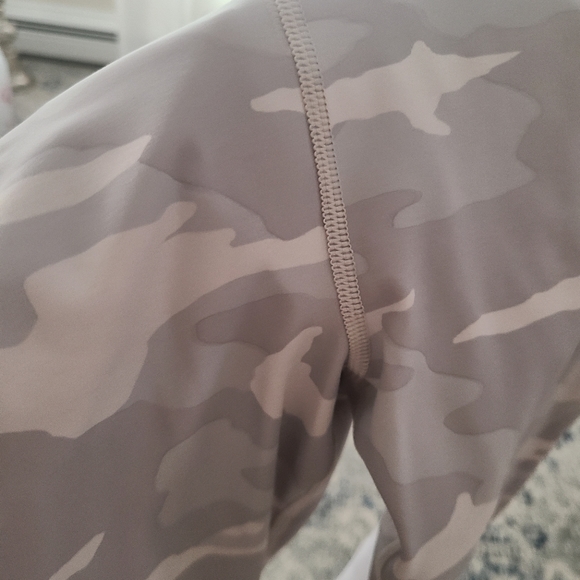 Athleta leggings - Picture 3 of 3